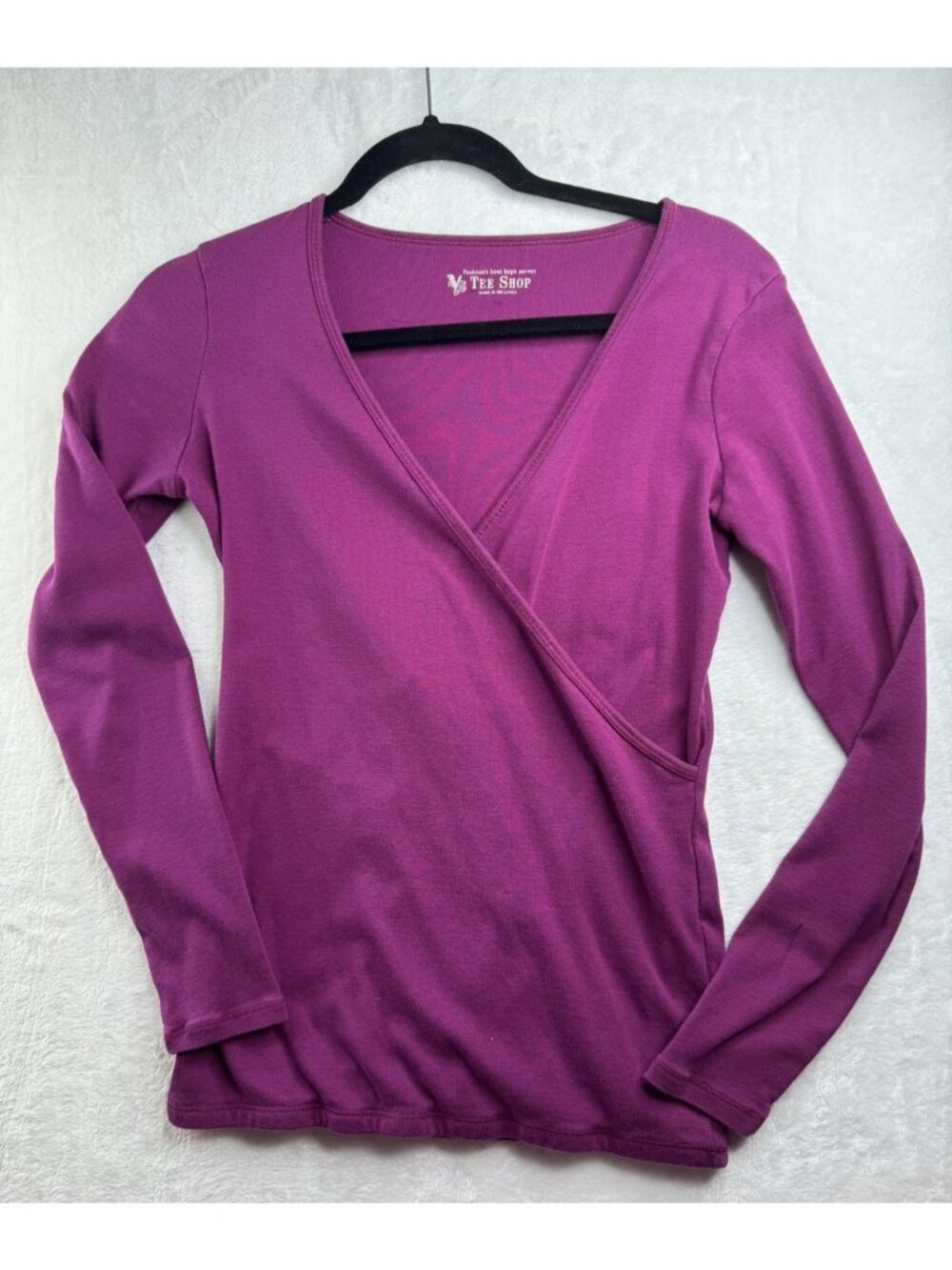 Victorias Secret Size M Womens Tee Top Long Sleeve V Neck Cross Over Purple